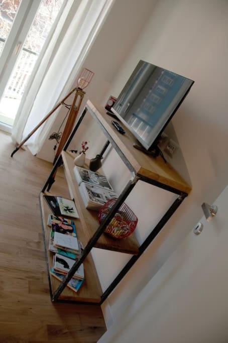 Lml Housing The Place To Be In ローマ エクステリア 写真